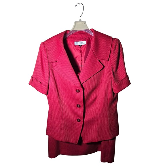Tahari Dresses & Skirts - Tahari Skirt Suit Women 12 Red Excellent Short Sleeve Blazer Belted Pencil Skirt
